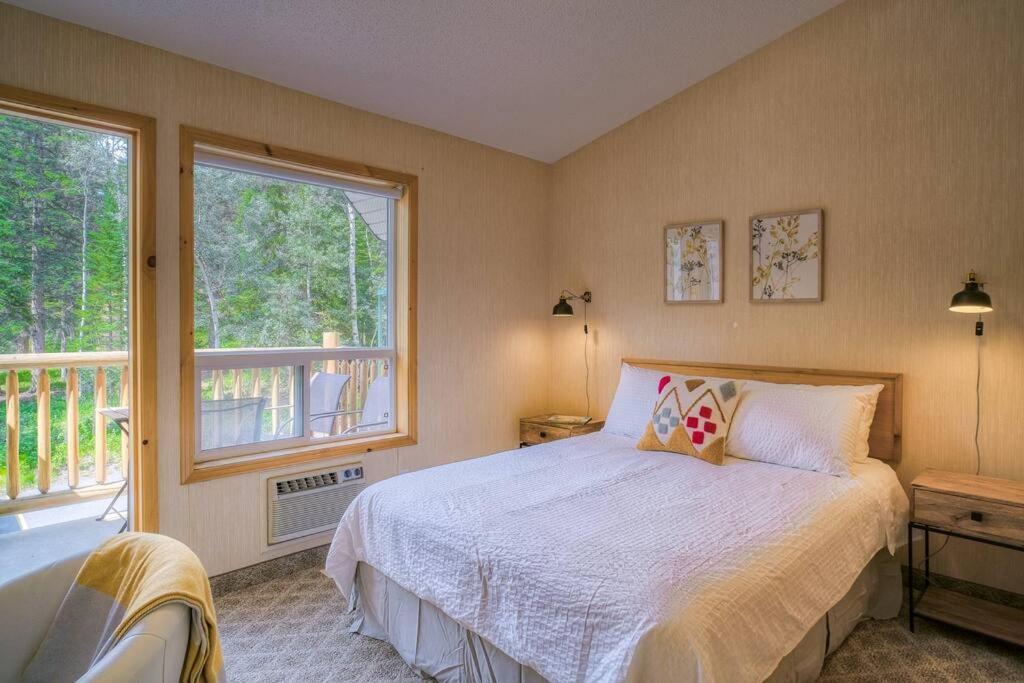 5 Mins To Banff - Cozy Townhome 2Br&2Bath - Banff Pass Included Canmore Exterior foto